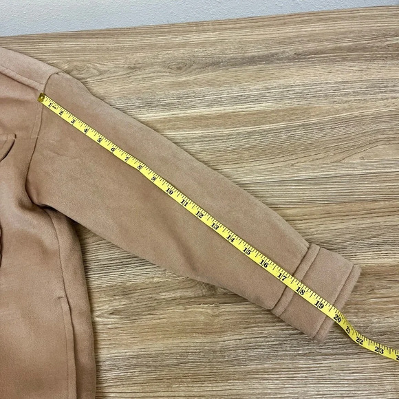 NWT Abercrombie & Fitch Oversized Thick Wool Pocket Shacket in Camel - Size XS - Picture 7 of 8